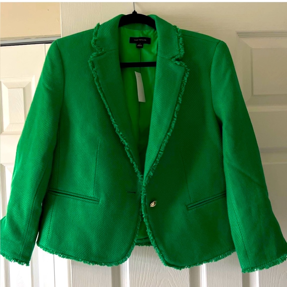 Ann Taylor blazer color green women size 8